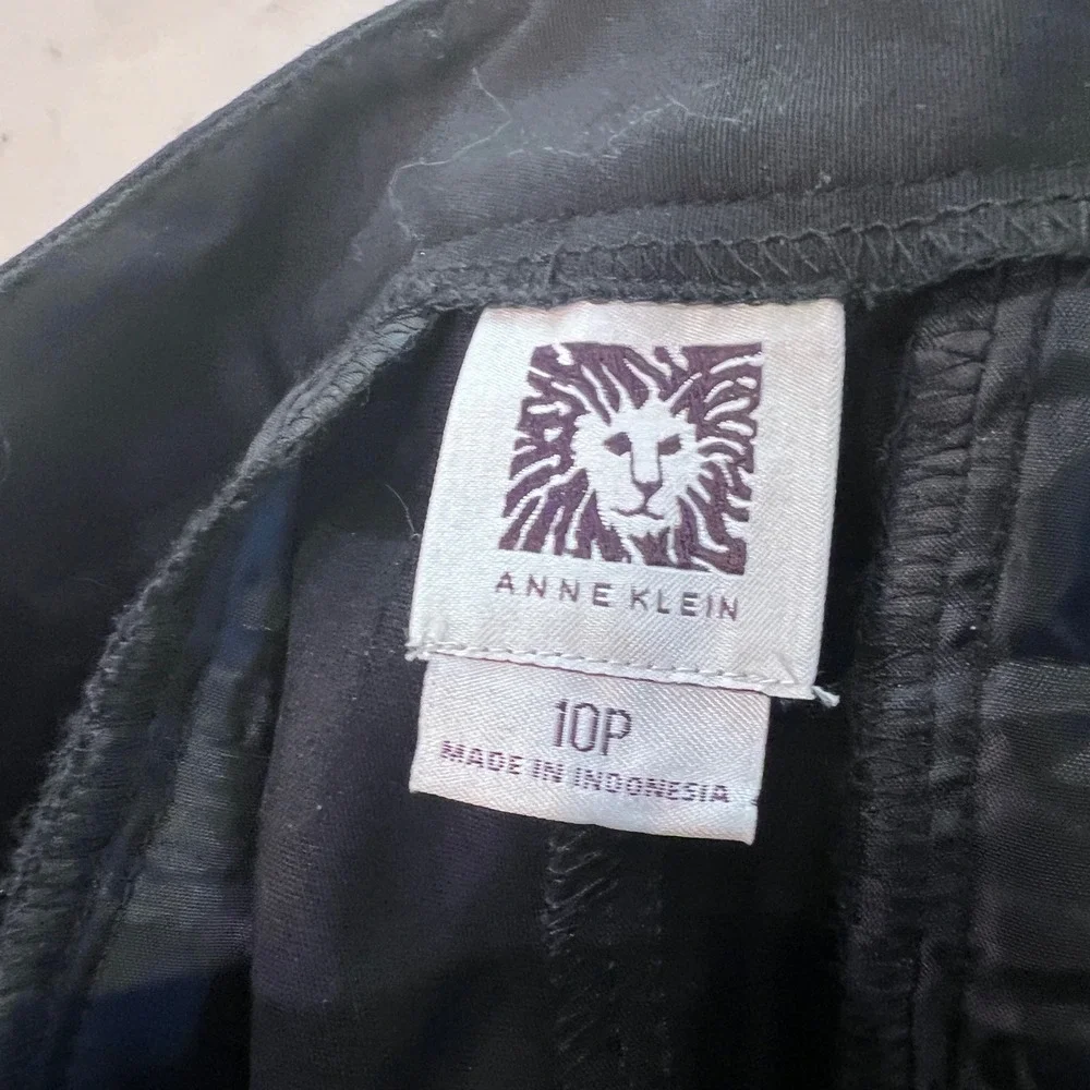 Anne Klein anne klein